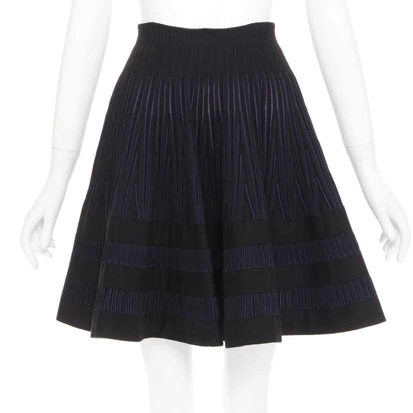 Alaia Product Black Wool Very good condition - Front View