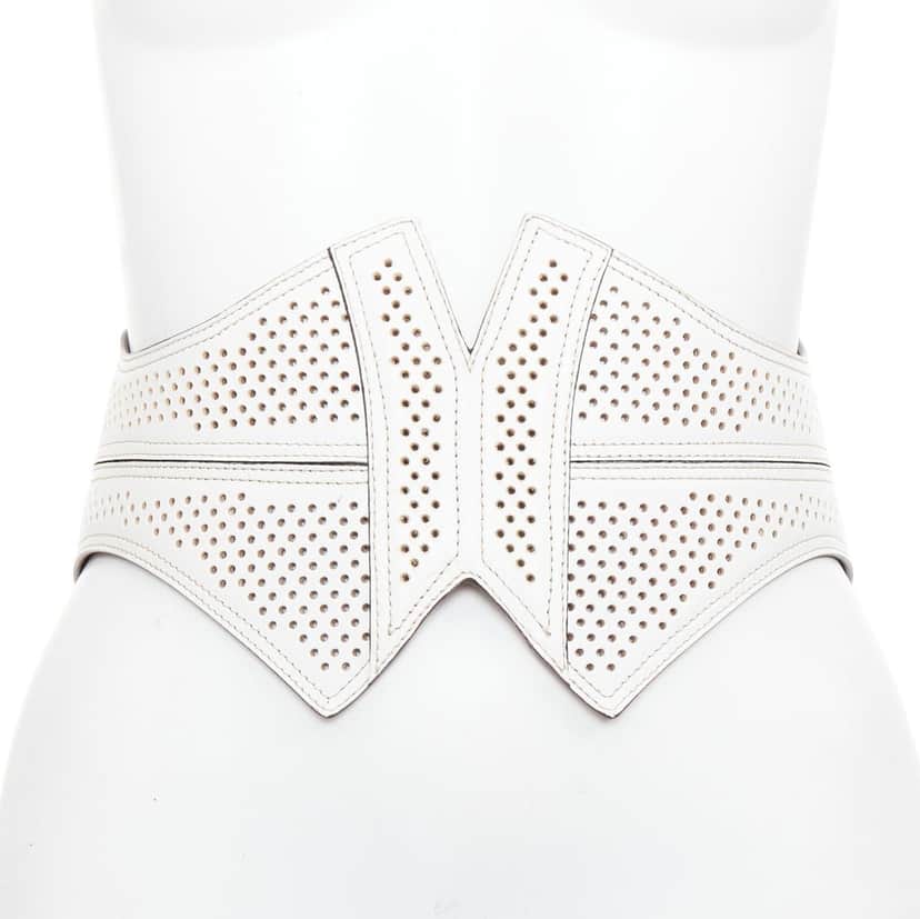 Alaia Product White Leather Good condition - Front View