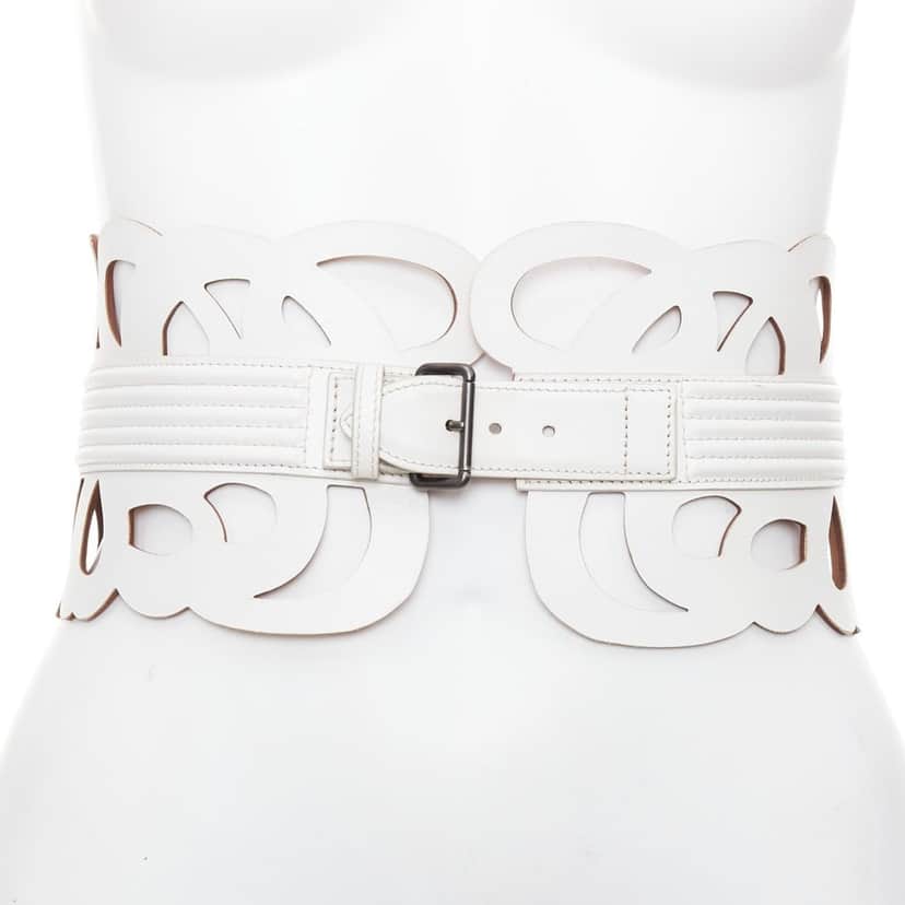 Alaia Product White Leather Very good condition - Front View