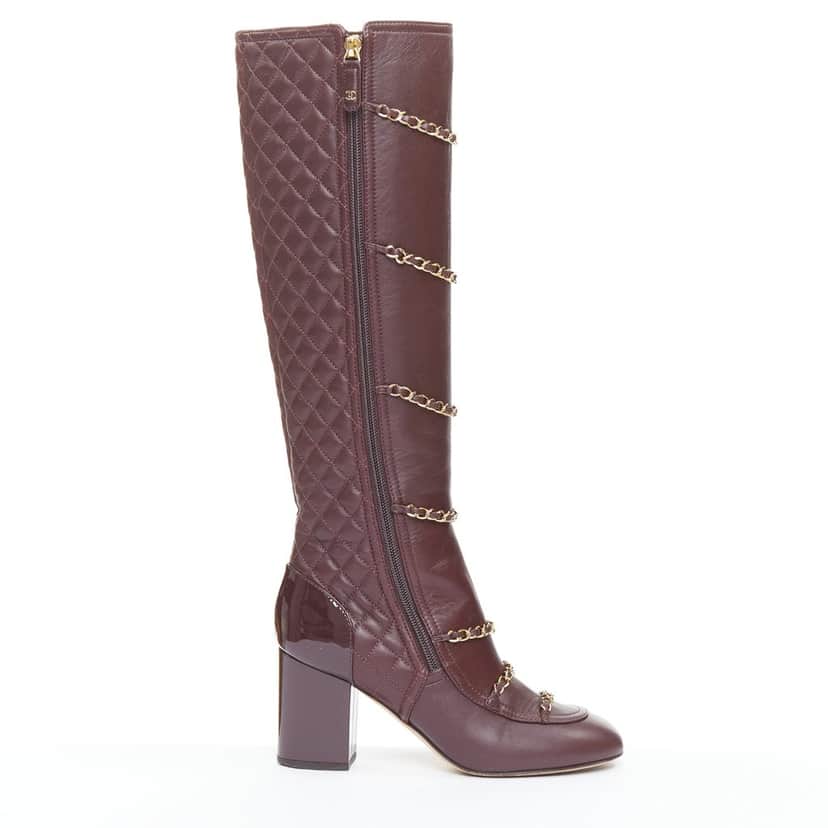 Chanel Boots Burgundy Leather Very good condition - Front View