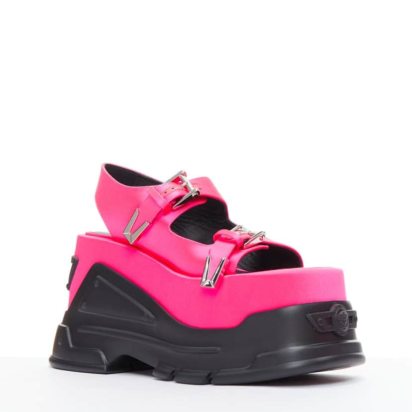 Versace 1009804 1A00619 1PM6P Pink Silk Never worn - Front View