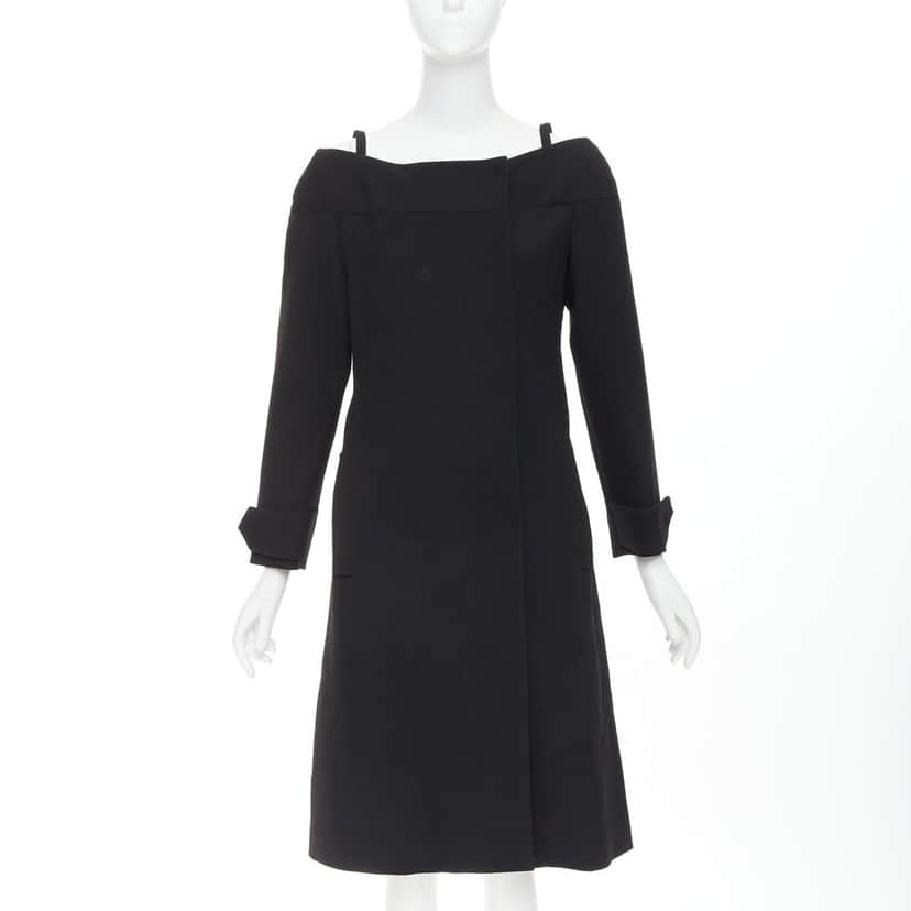 Prada Dress Black Wool Very good condition - Front View
