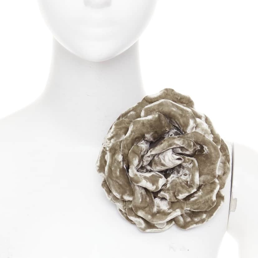 Saint Laurent Pins & brooche Grey Never worn - Front View