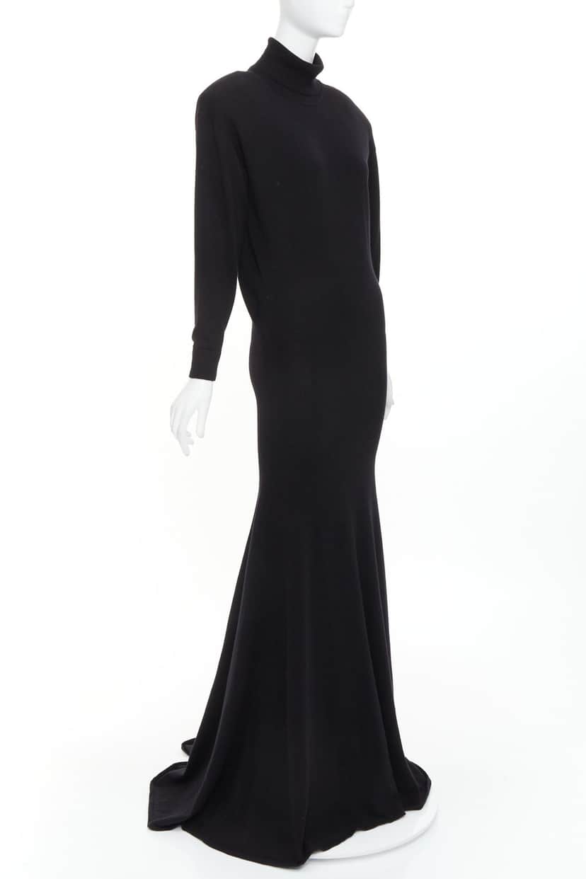 Saint Laurent 724450 YALL2 1000 Black Cashmere Never worn, with tag - Front View