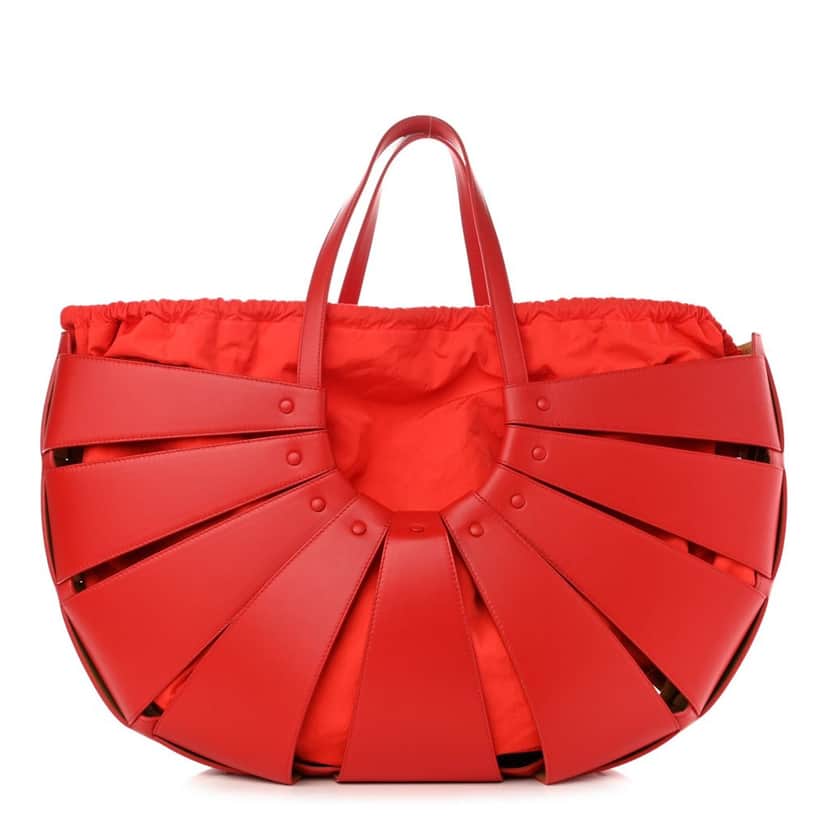 Bottega Veneta Bottega Veneta The Shell Chili Tomato French Calfskin Leather Shoulder Bag Red Leather Never worn - Front View