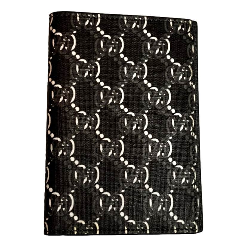 Gucci Gucci GG Shadow Large Bifold Wallet Black Embossed Leather Black Leather Never worn - Front View