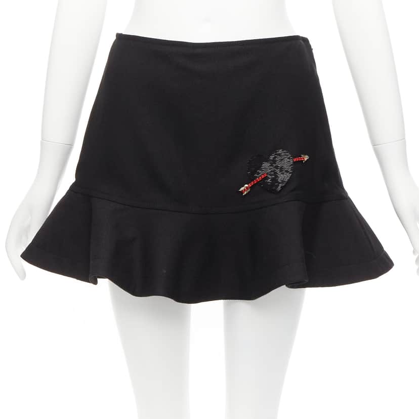Valentino Garavani Bead Heart Shorts Black Wool Never worn - Front View