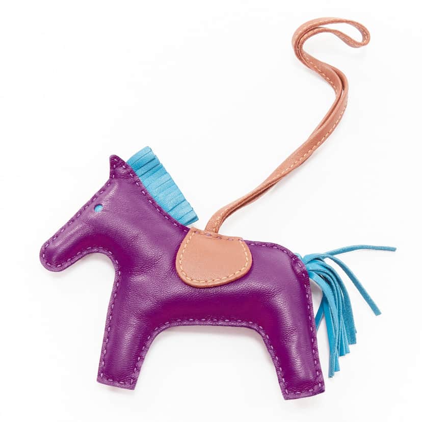 Hermès Rodeo PM Purple Leather Good condition - Front View