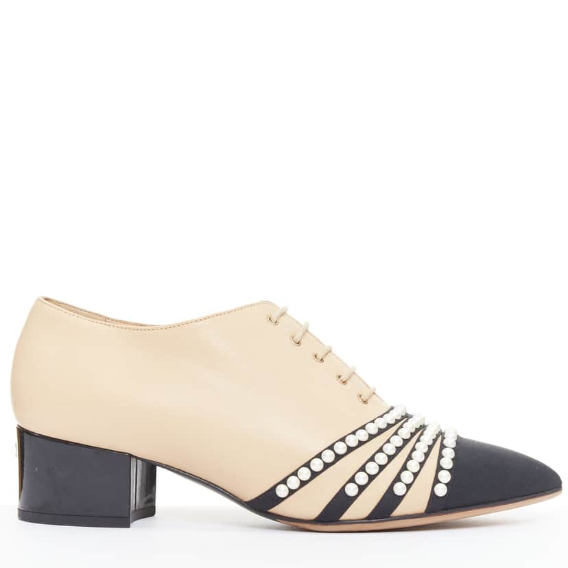 Chanel Pearl Cap Oxfords Beige Leather Fair condition - Front View