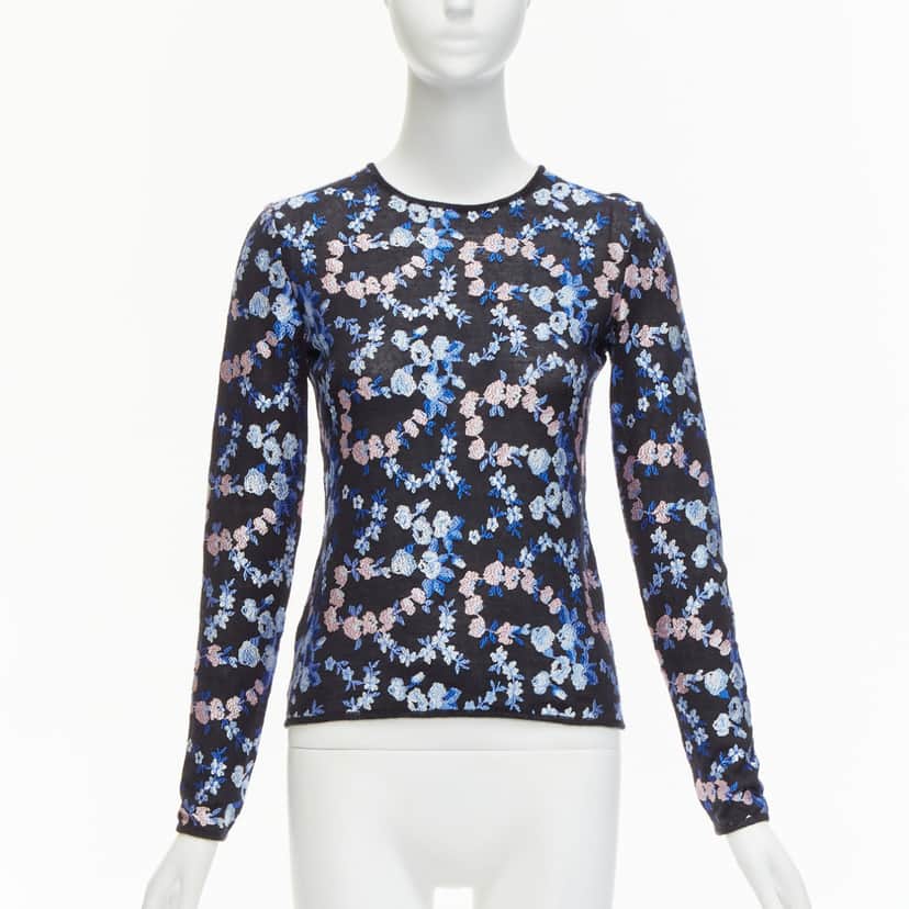 Giambattista Valli Floral Embroidery Top Black Cashmere Never worn - Front View
