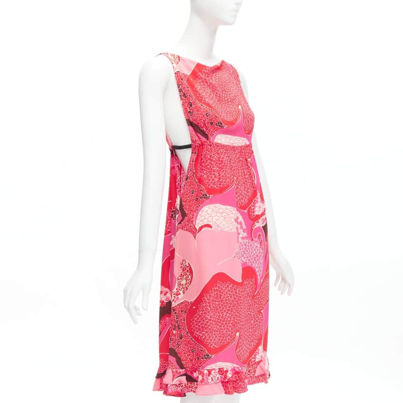 Gucci Floral Cutout Dress Red Silk Never worn - Front View