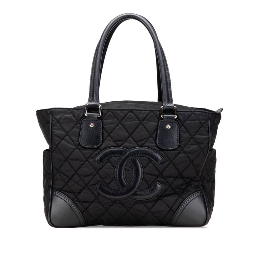 Chanel Paris New York Quilted Nylon Tote Black Good condition - Front View