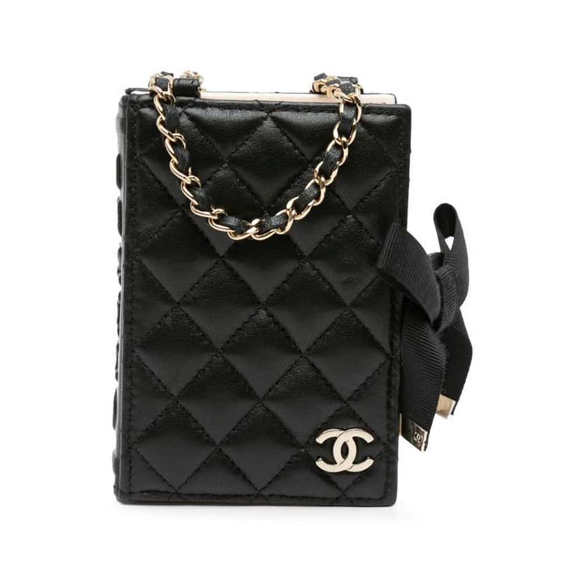 Chanel Quilted Lambskin Book Card Holder On Chain Black Leather Good condition - Front View