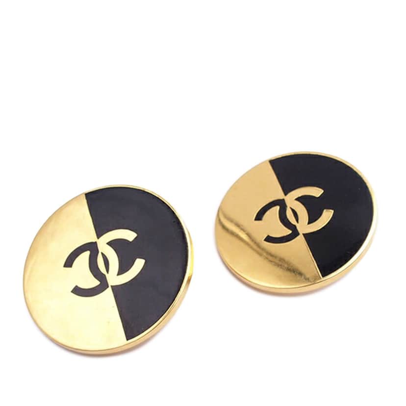 Chanel Gold Plated CC Button Clip On Earrings Gold Metal Good condition - Front View