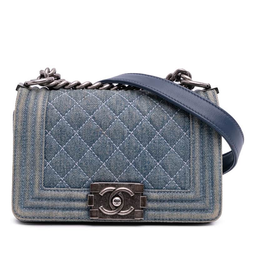 Chanel Small Quilted Denim Boy Flap Blue Denim Good condition - Front View