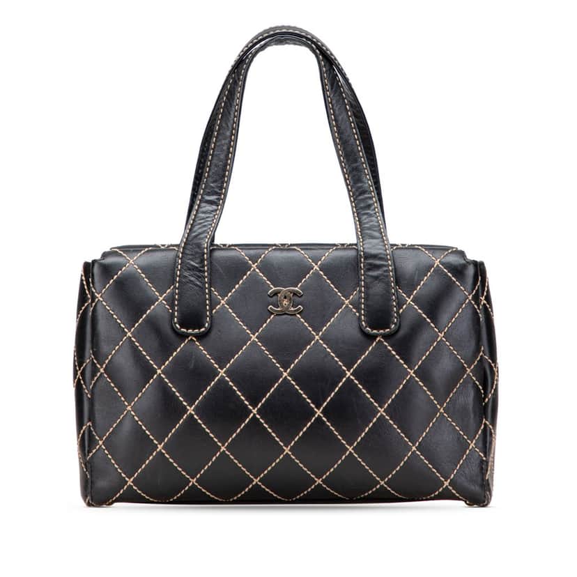 Chanel Medium CC Calfskin Wild Stitch Tote Black Leather Good condition - Front View
