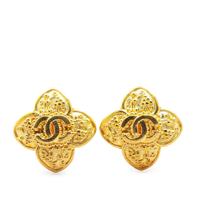 Chanel Gold Plated CC Clover Clip On Earrings Gold Metal Good condition - Front View