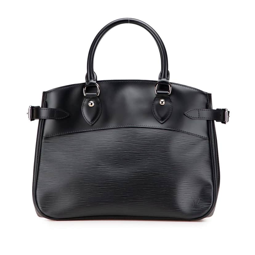 Louis Vuitton Epi Passy PM Black Leather Good condition - Front View