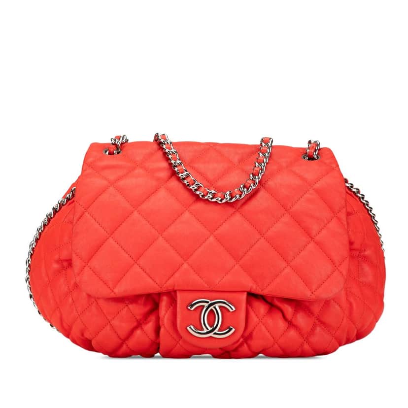 Chanel Large Quilted Lambskin Chain Around Flap Red Leather Good condition - Front View