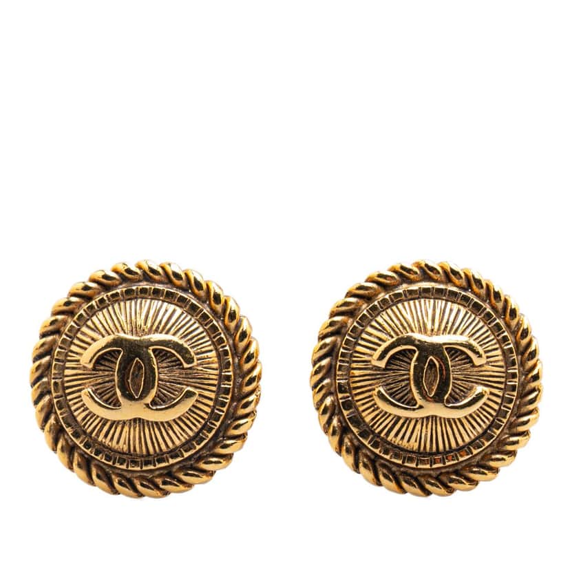 Chanel Gold Plated CC Button Clip on Earrings Gold Metal Good condition - Front View