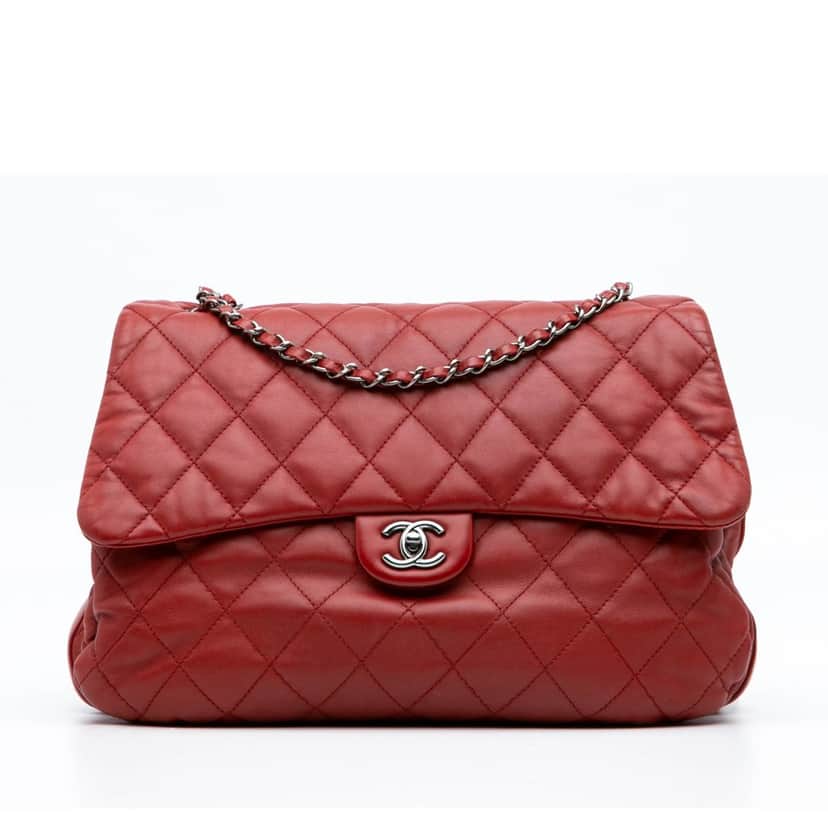 Chanel Maxi Lambskin 3 Accordion Flap Red Leather Good condition - Front View