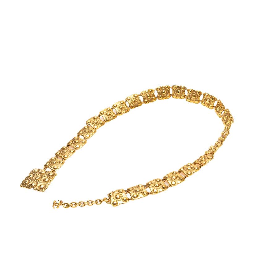 Chanel Wide Gold Plated Square Hammered Chain Belt Gold Metal Good condition - Front View