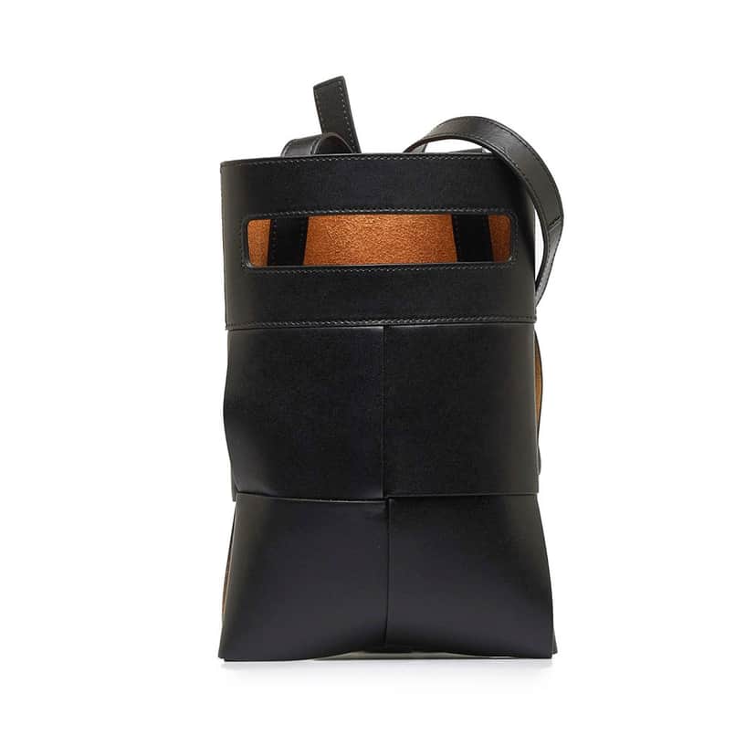 Bottega Veneta Maxi Intrecciato Cut Out Crossbody Bag Black Leather Good condition - Front View