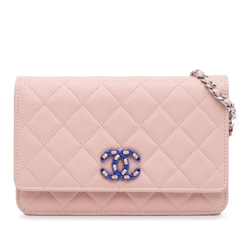 Chanel CC Quilted Caviar Wallet On Chain Pink Leather Good condition - Front View