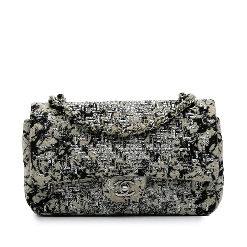 Chanel Medium Classic Wool Herringbone Double Flap White Wool Good condition - Front View
