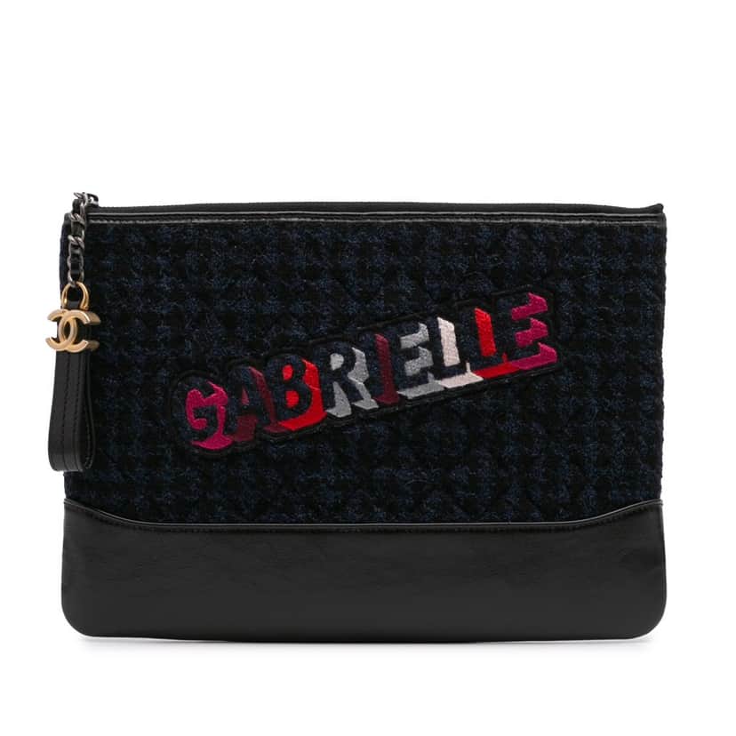 Chanel Quilted Tweed and Calfskin Embroidered Gabrielle Clutch Blue Tweed Good condition - Front View