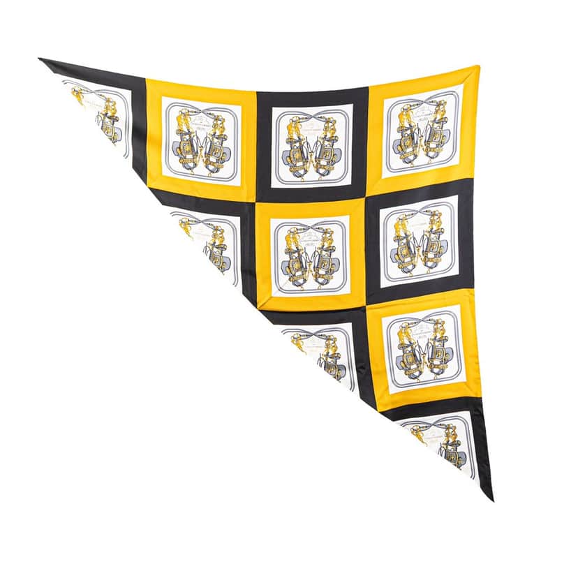 Hermès Mini Brides De Gala Giant Triangle Silk Scarf Gold Silk Good condition - Front View