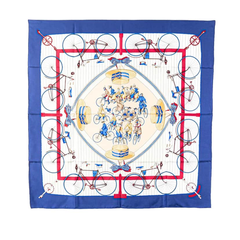 Hermès Les Becanes Silk Scarf White Silk Good condition - Front View