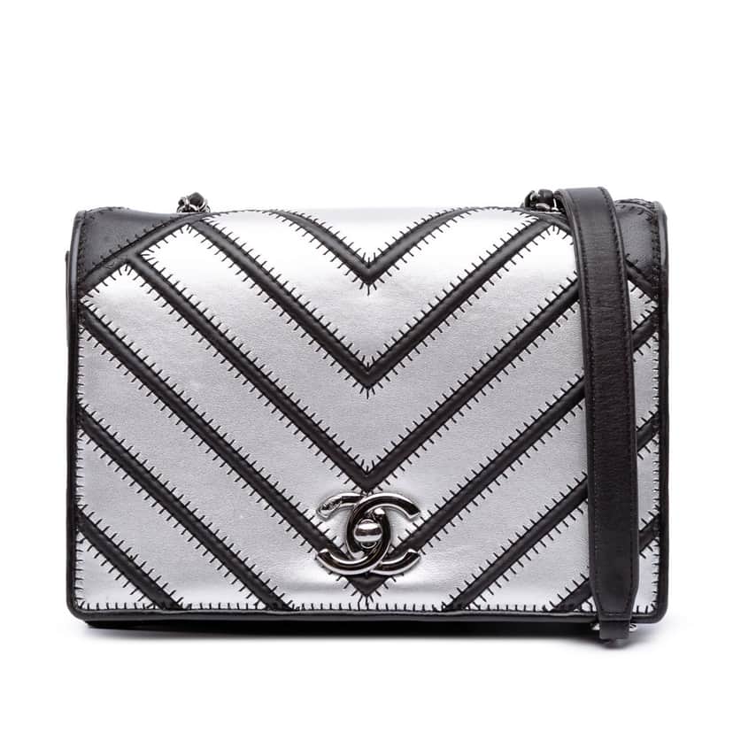 Chanel Small Chevron Lambskin Couture Flap Silver Leather Good condition - Front View