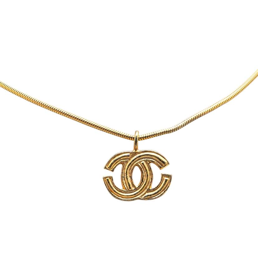 Chanel Gold Plated CC Pendant Necklace Gold Metal Good condition - Front View