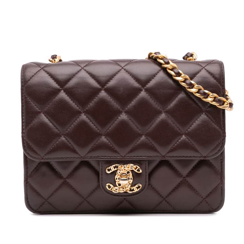 Chanel Mini Quilted Shiny Lambskin Single Flap Red Leather Good condition - Front View
