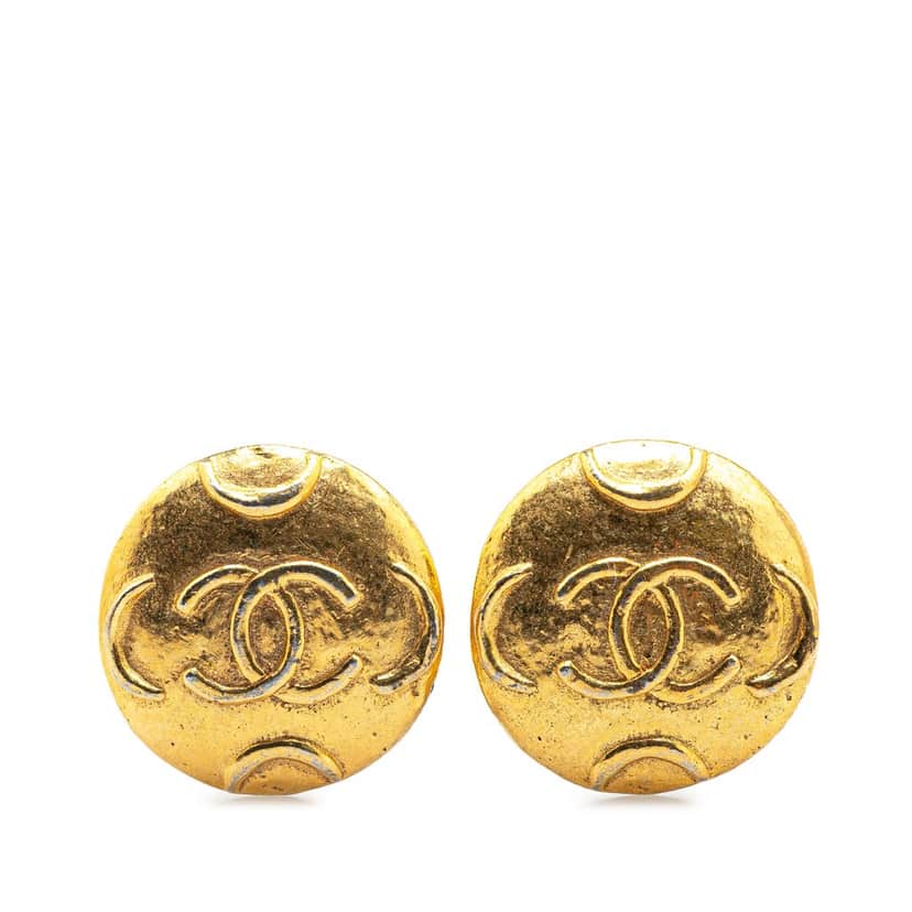 Chanel Gold Plated CC Round Clip on Earrings Gold Metal Good condition - Front View