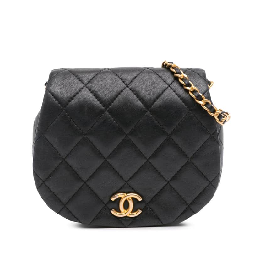 Chanel Mini Quilted Calfskin Coco Mail Clutch with Chain Black Leather Good condition - Front View