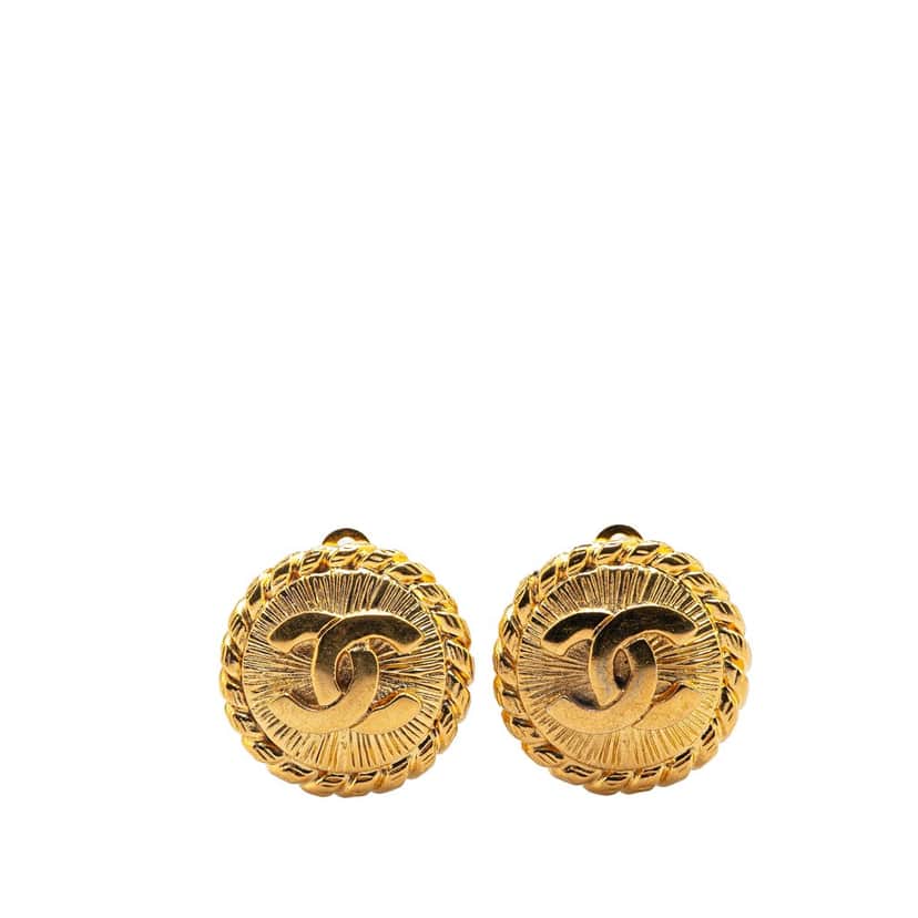 Chanel Gold Plated CC Round Clip on Earrings Gold Metal Good condition - Front View