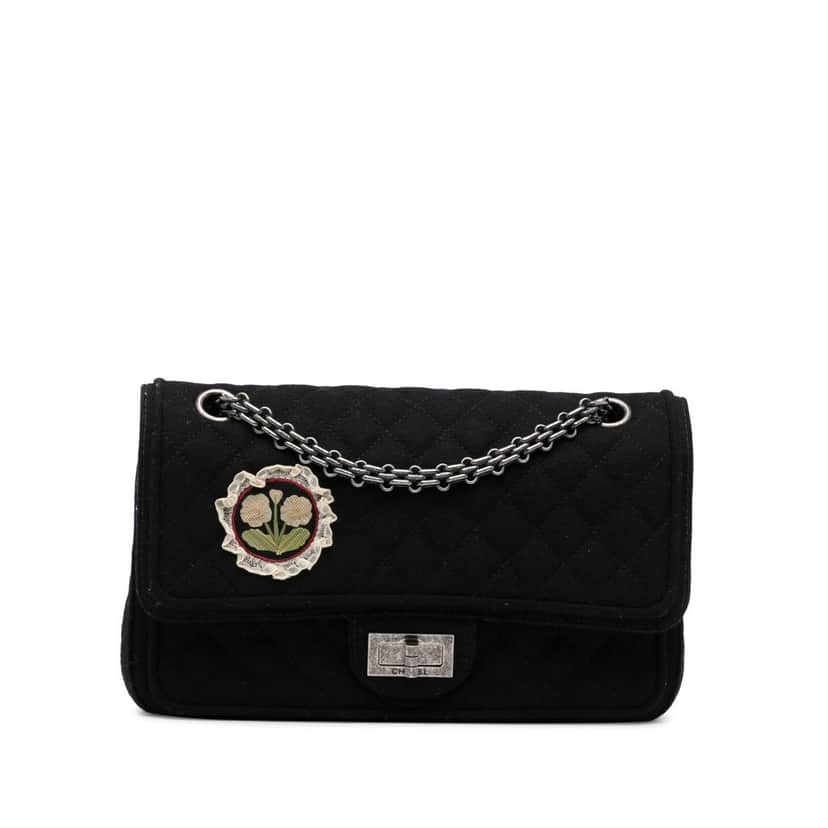 Chanel Reissue Wool Shoulder Bag Black Wool Very good condition - Front View