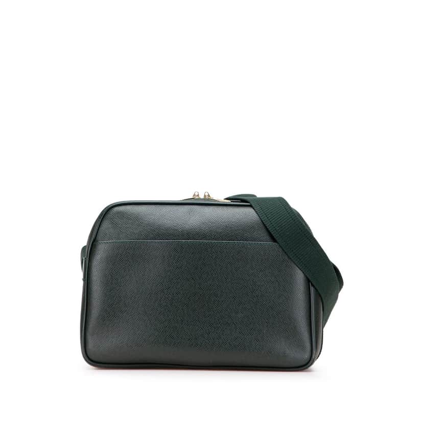 Louis Vuitton Taiga Reporter PM Green Leather Good condition - Front View