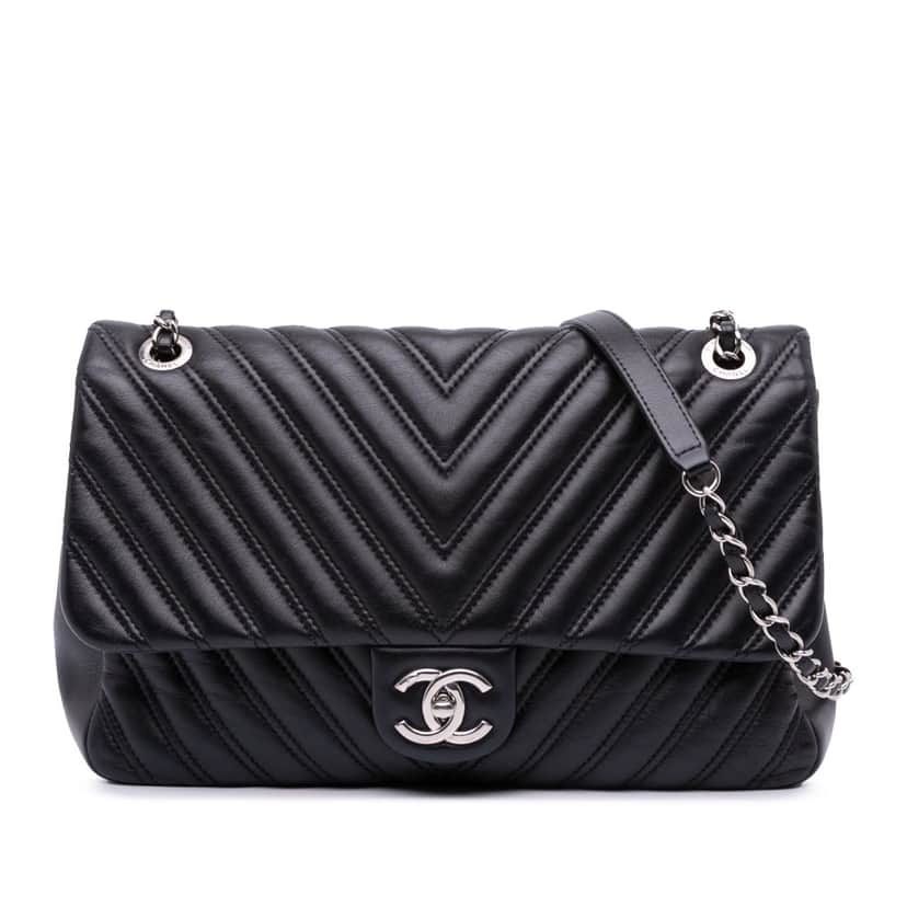 Chanel Jumbo Classic Chevron Lambskin Double Stitch Single Flap Black Leather Good condition - Front View
