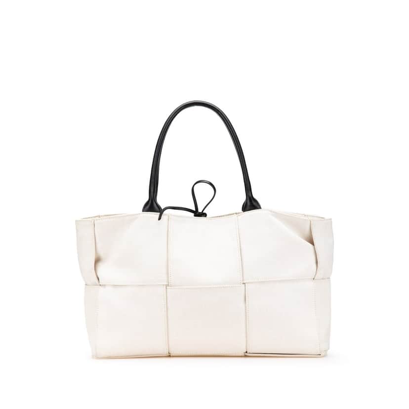 Bottega Veneta Medium Canvas Maxi Intrecciato Arco Tote White Canvas Good condition - Front View