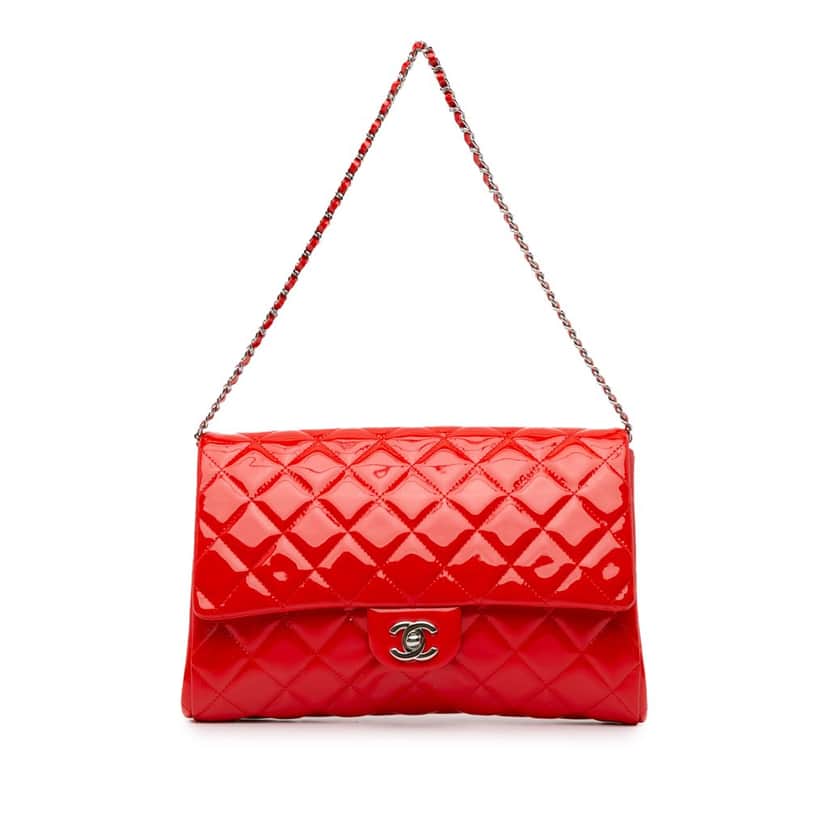 Chanel CC Quilted Patent Clutch with Chain Red Leather Good condition - Front View