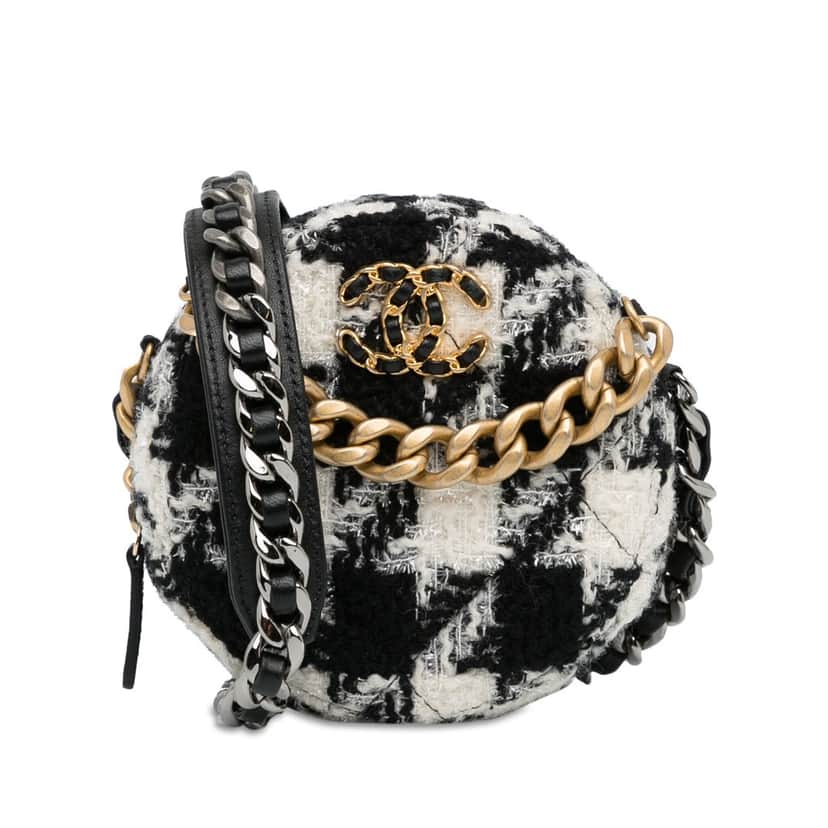 Chanel Tweed 19 Round Clutch with Chain White Tweed Good condition - Front View