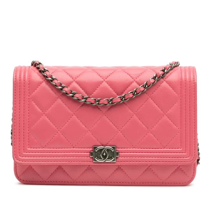Chanel Lambskin Boy Wallet On Chain Pink Leather Good condition - Front View