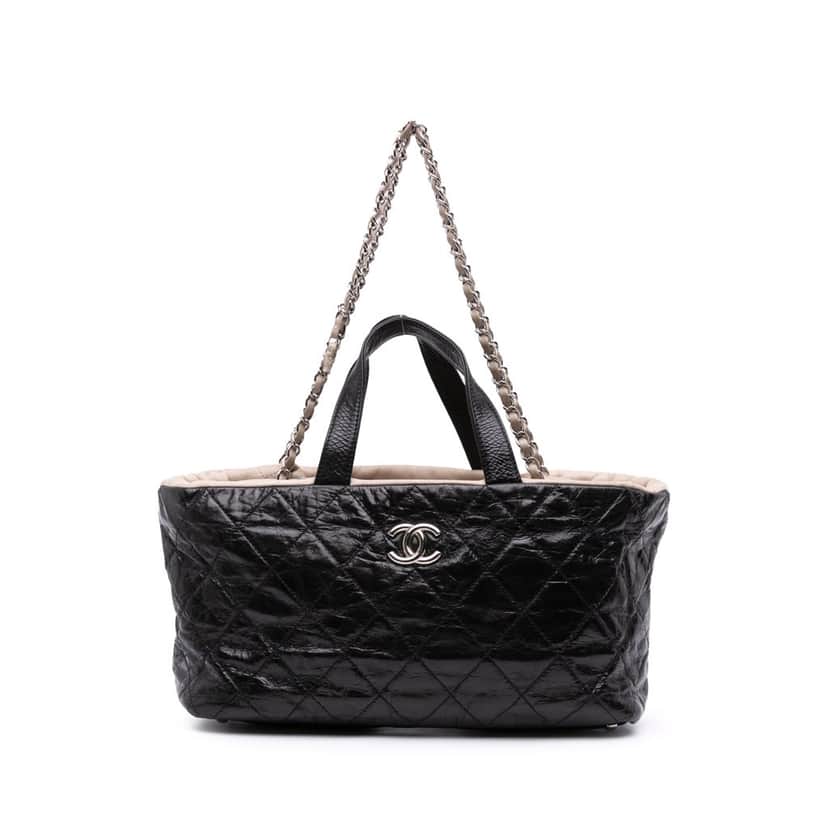 Chanel CC Quilted Glazed Calfskin Portobello Tote Black Leather Good condition - Front View