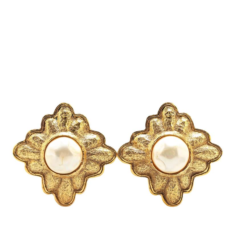 Chanel Gold Plated Faux Pearl Clip on Earrings Gold Metal Good condition - Front View