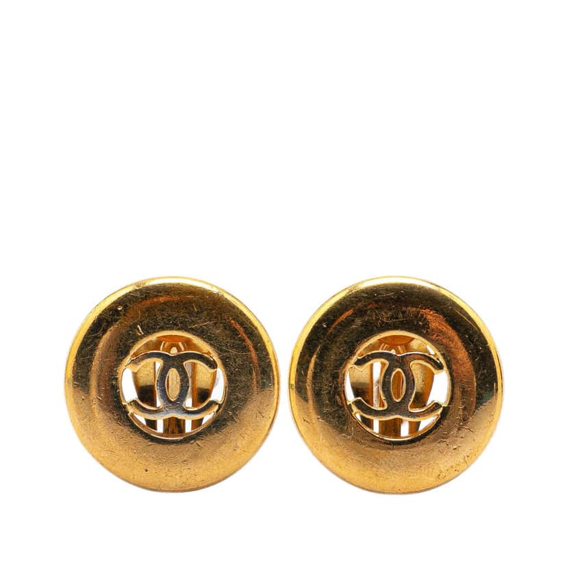 Chanel Gold Plated CC Round Clip on Earrings Gold Metal Good condition - Front View