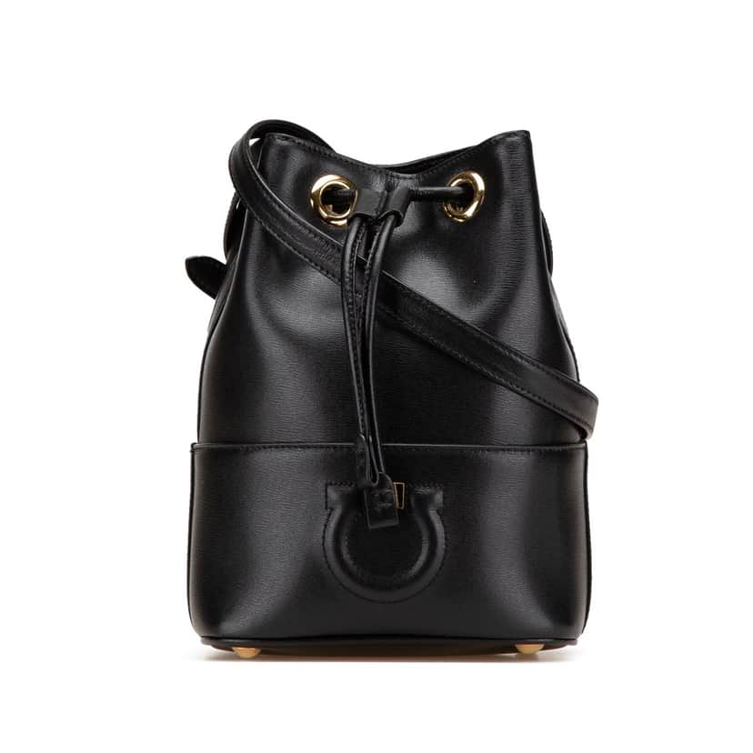 Salvatore Ferragamo Leather Gancini City Bucket Bag Black Leather Good condition - Front View