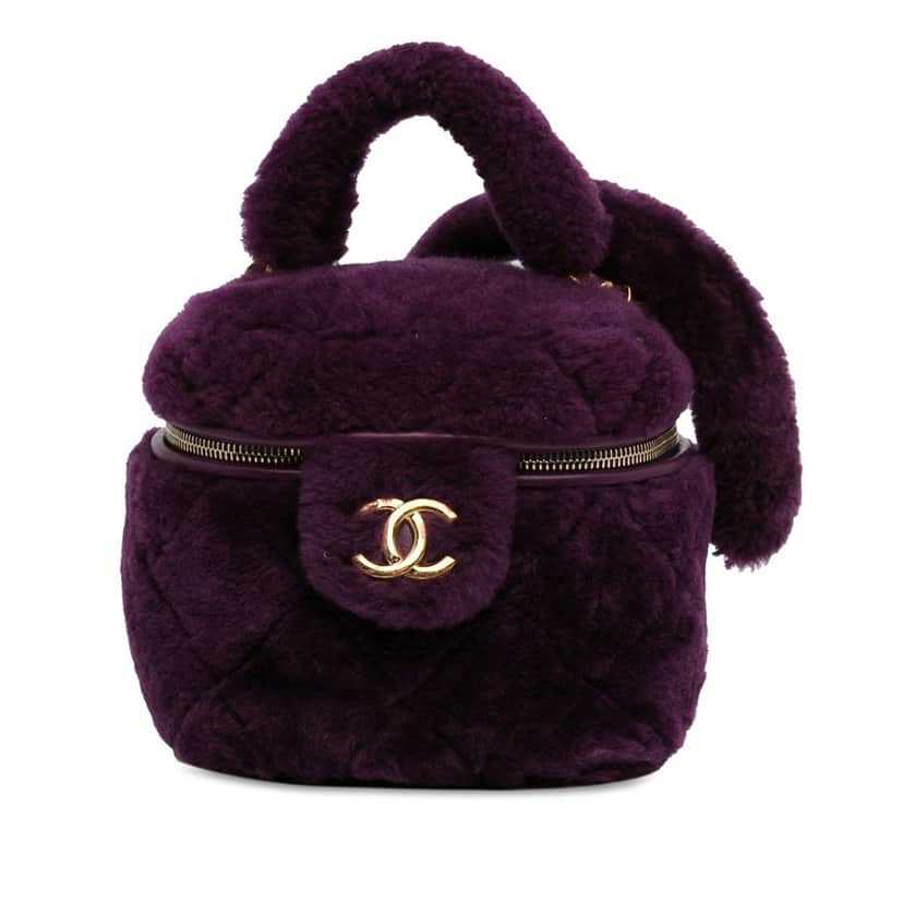 Chanel Small Quilted Shearling Vanity Case Purple Good condition - Front View